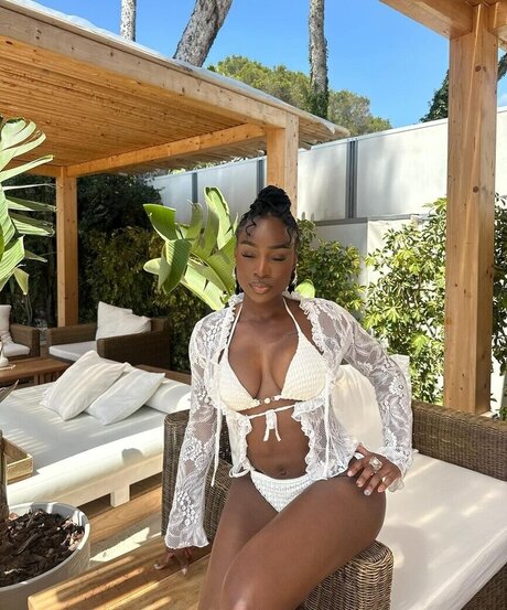 Sandra Lambeck actriz caliente imagen