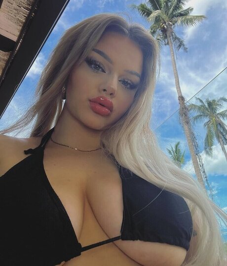 Kyliesweetie modèle photo