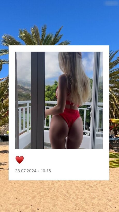 Jellina star du porno chaud des photos