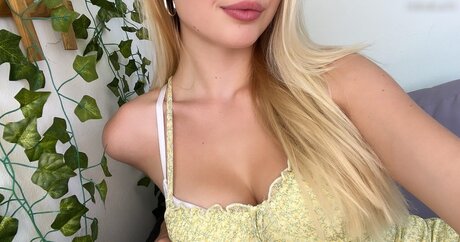 Jellina étoile magnifique photos