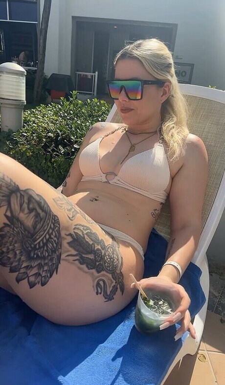 Die Meedtis sexe de star du porno archive