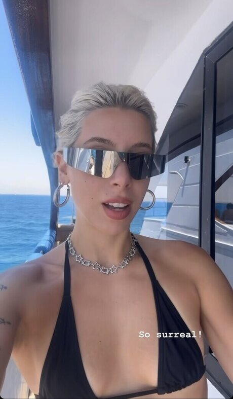 Walentina Doronina star du porno en haute qualité image