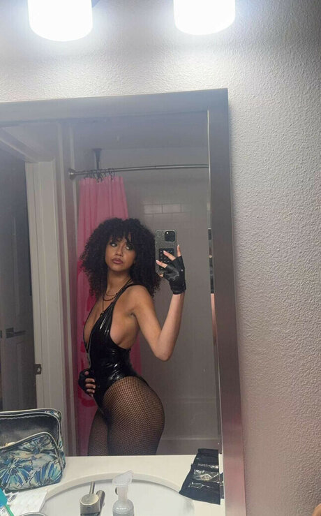 Megan Botnick model best pics