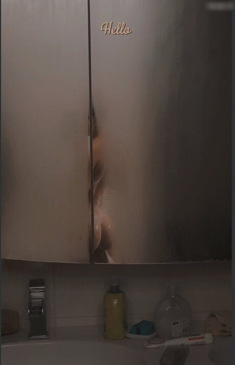 Jxsi bee ares star nude galleries