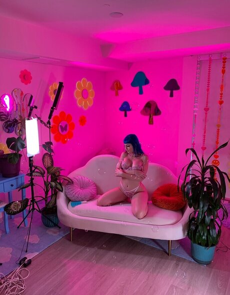 Jewelz Blu star du porno érotique archive