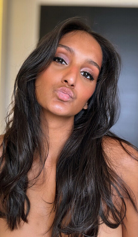 Lea Monet model nice img