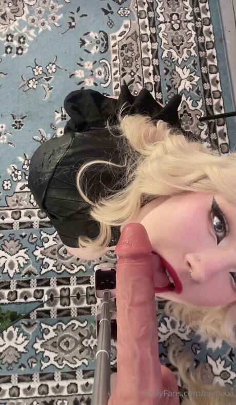 Nivnixxi actrice artistique des photos