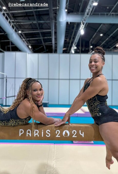 Lorrane Dos Santos mejor estrella porno galerías