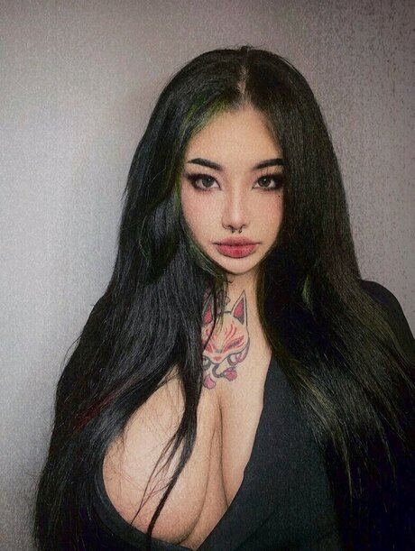 Sobaroll nude pornstar archive