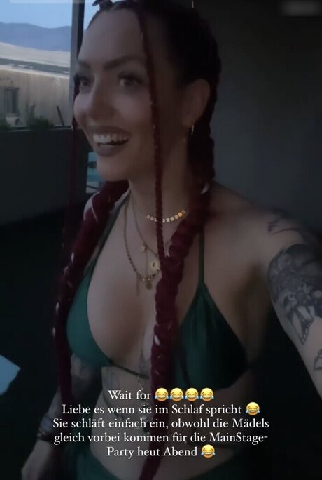 Aline Jost Diraimondo star du porno adulte image