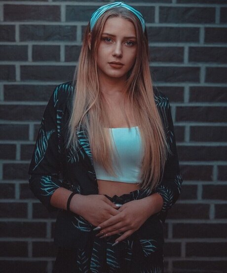 Wollnys joli modèle des photos