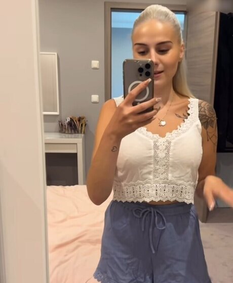 Wollnys estrella hd galerías