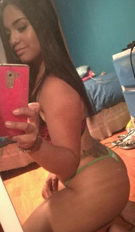 Claudia Yanez star best photo