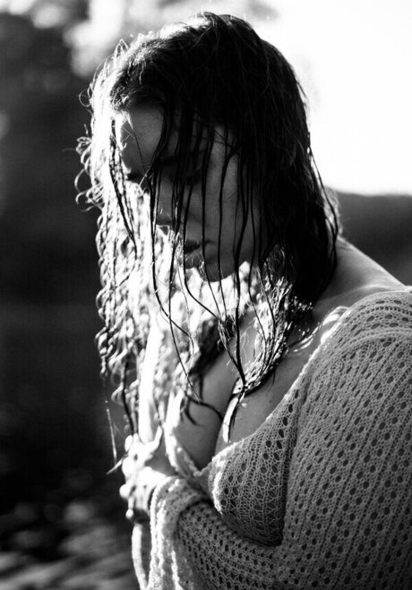 hollaura buen modelo archivo