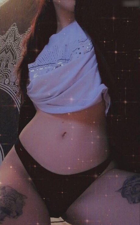 Kinkylilkitty actrice adulte des photos