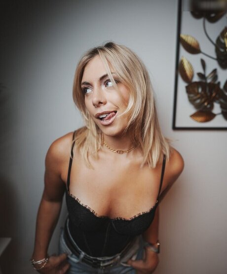 Chany Dakota estrella bonita foto