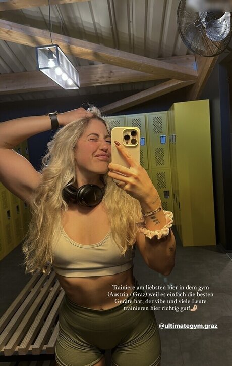 Lisa Marie Wohlmuth modelo adulto recopilación