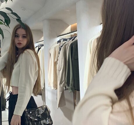 sosihue estrella desnuda foto