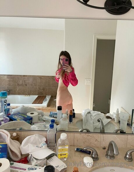 Megnut modelo de alta definición galerías