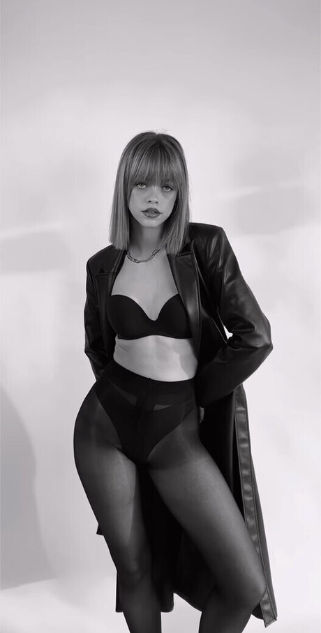 Vanessa Kunz linda estrella imagen