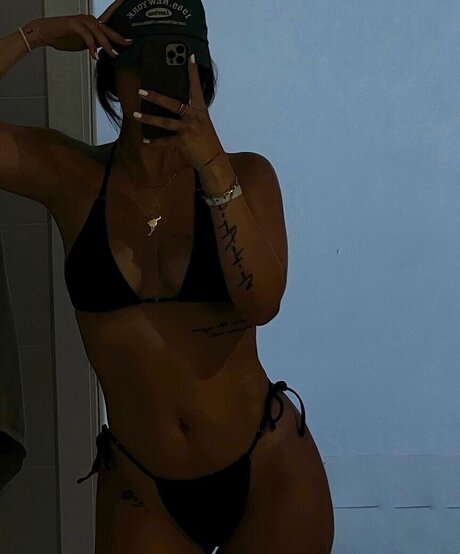 Lisa srmst star du porno érotique galerie