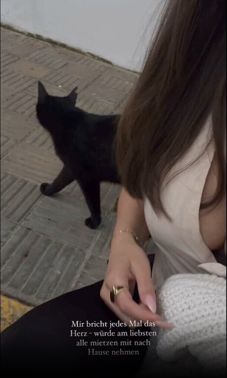 Lisa srmst estrella erótica imágenes