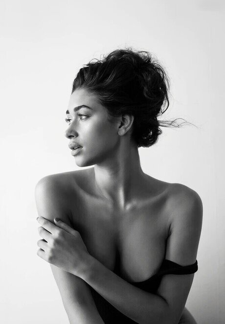 Shayna Senior modèle adulte galerie