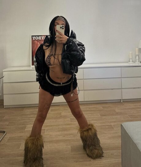 Josiirn art actress img