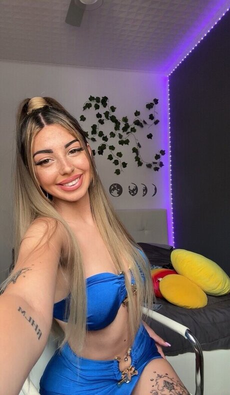 Luna Bufo bonita actriz imágenes