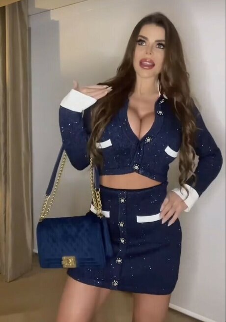 Germaine Love estrella porno agradable imagen