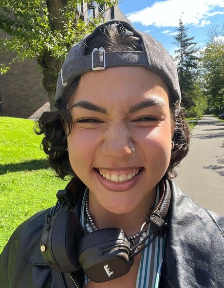 Yashankulova modelo caliente recopilación