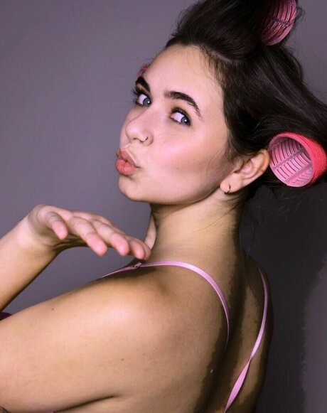 yulkachash modelo pornografico archivo