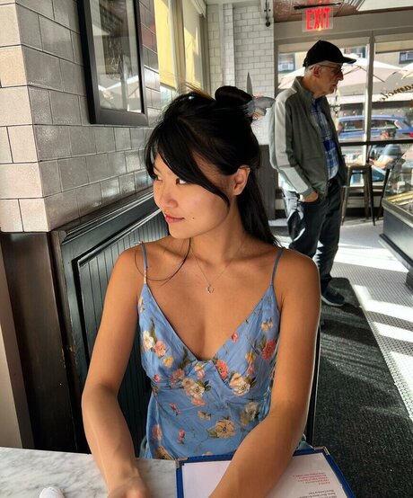 Mimee Xu estrella porno en alta definición archivo