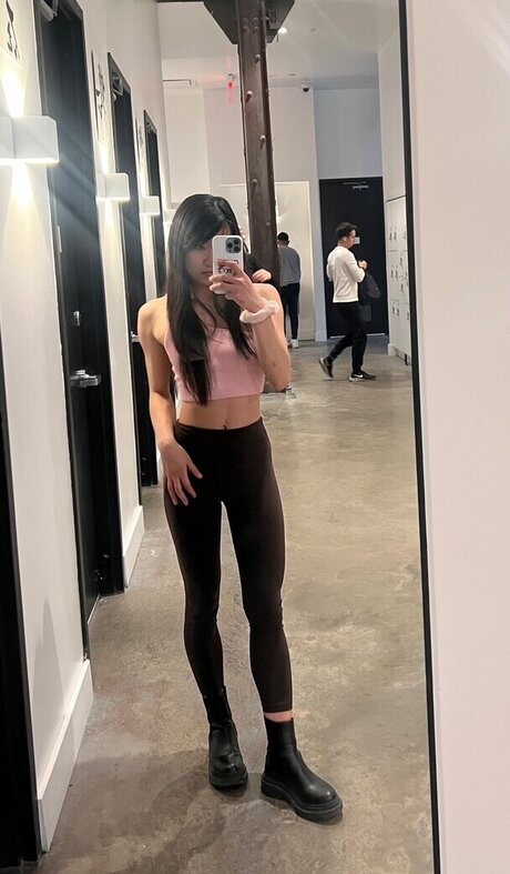 Mimee Xu hot model pictures