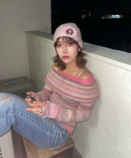 Ninonekw hermosa modelo foto