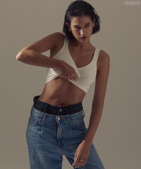 siham bsl modelo desnuda foto