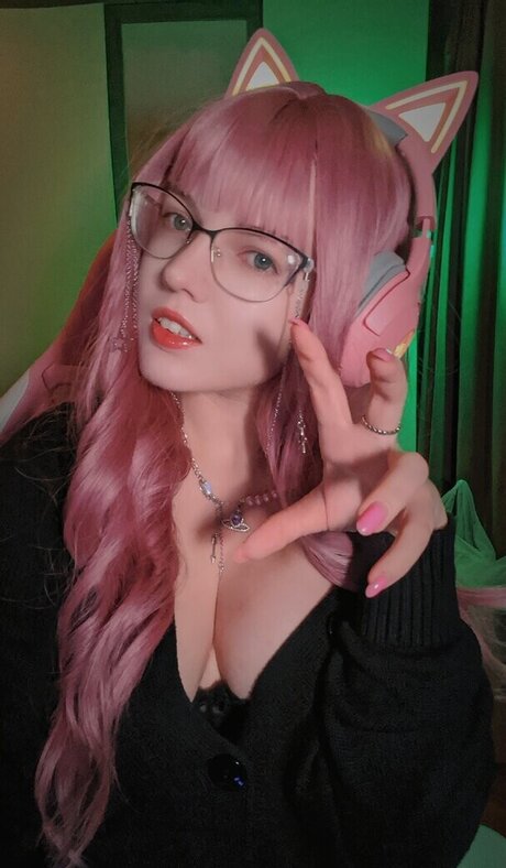 Brounovskoe Cosplay estrella porno atractiva galería