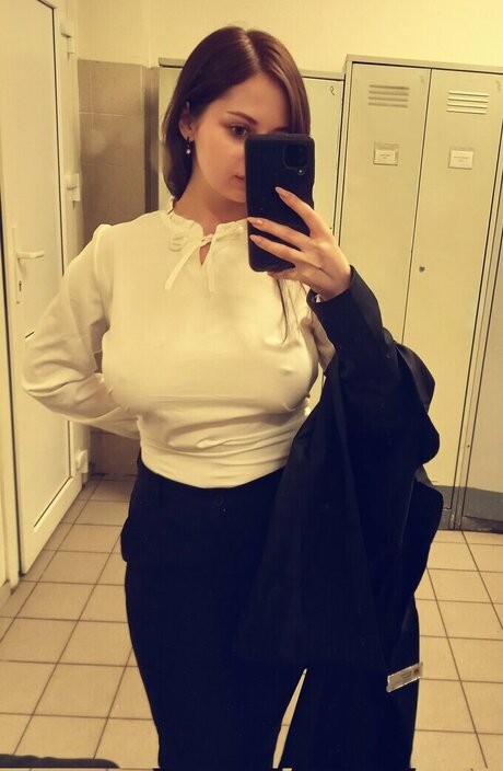 Zhukovachris actriz de arte galería