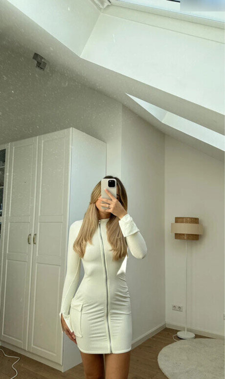 Doreen Petrova estrella agradable imagen