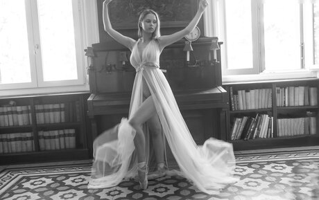 Maria Kompanets haut étoile collection