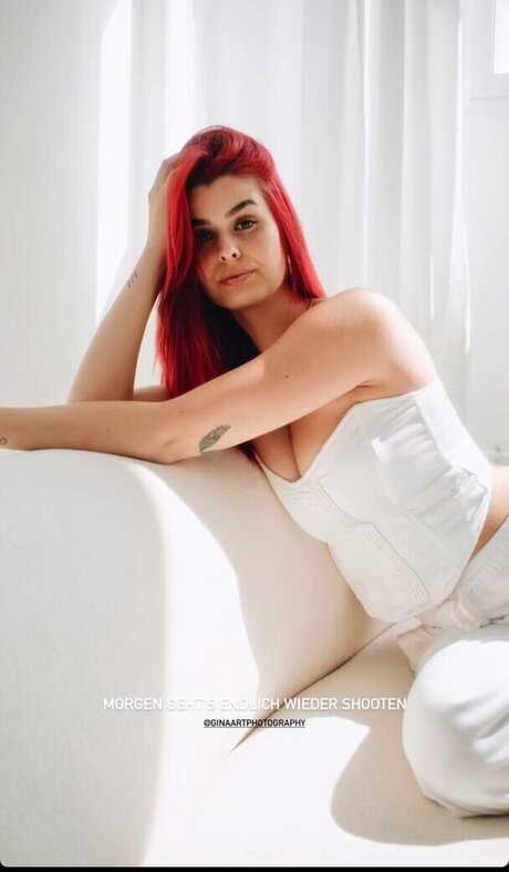 anna gazanis estrella porno foto