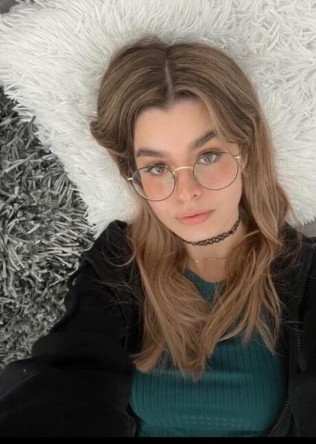 anna gazanis actrice nue collection