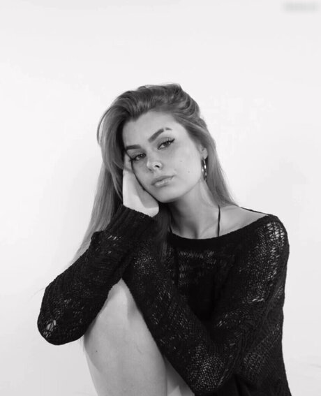 anna gazanis desnudos de estrellas foto