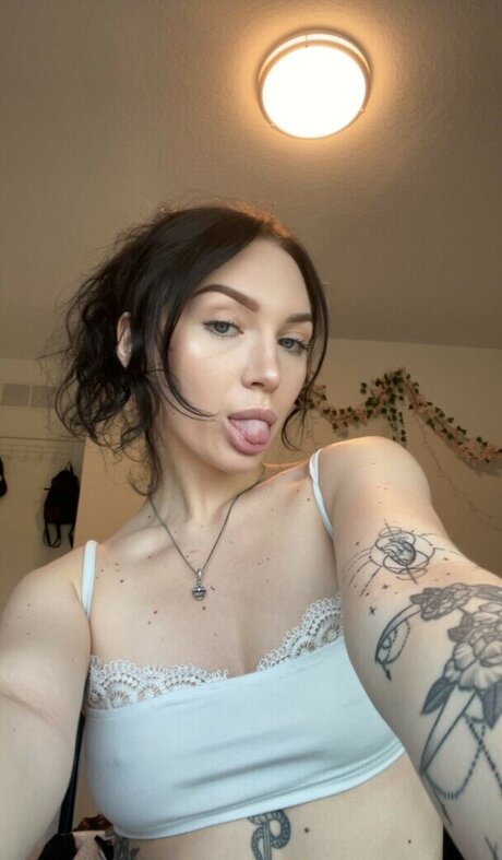 lunaxxgrace pretty model pics
