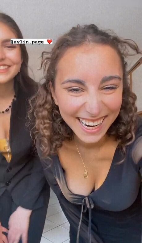 Joanachlips xxx estrella porno galería