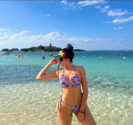 Veronica Boyer actriz desnuda archivo