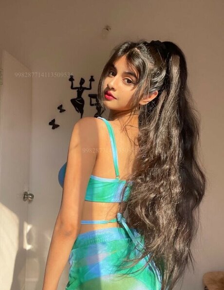 Aishwarya Harishankar star exclusive pics