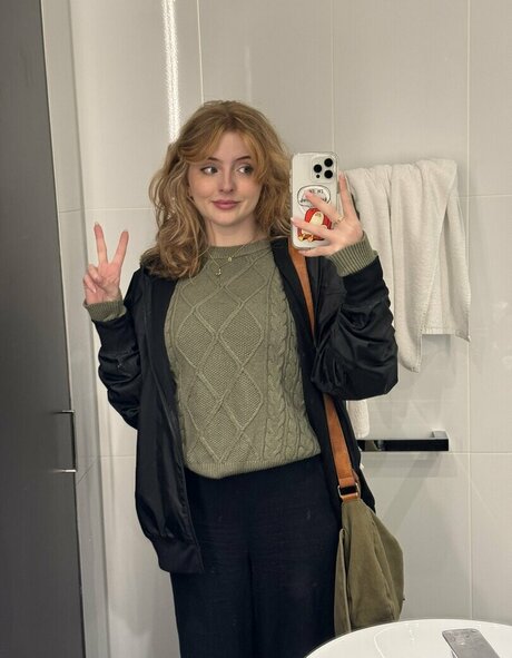 Krysttl buena actriz archivo