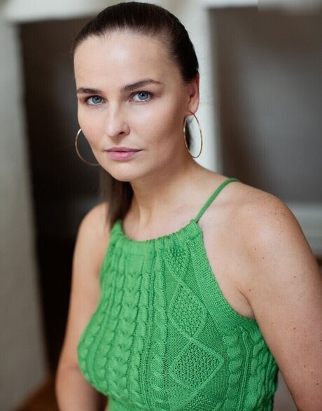 Jana Riva estrella erótica galería