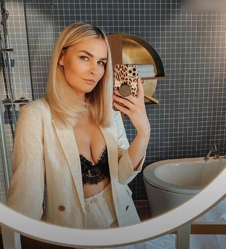 Jana Riva sexe star galerie